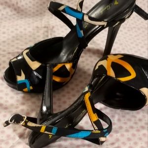 Size 8 4-1/2" platform heels